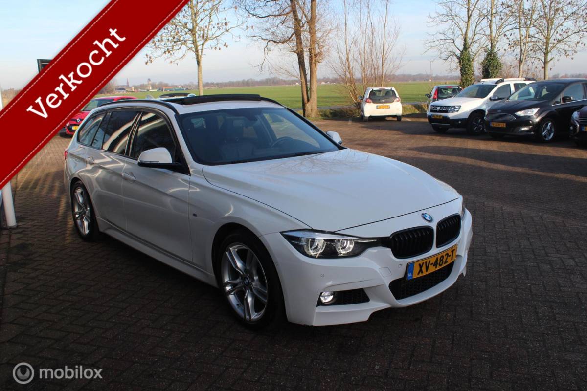 BMW 3 Serie BMW 3-serie Touring 318i M Sport Panodak/Leder/Led/Trekhaak/NAP
