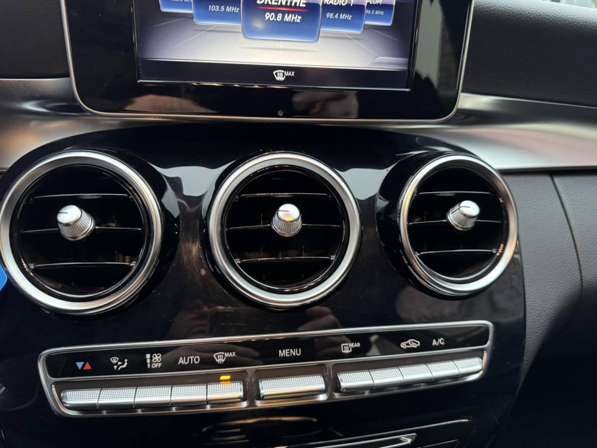 Mercedes-Benz C-Klasse Mercedes C-klasse 180 Lease Edition sport interieur lm velg