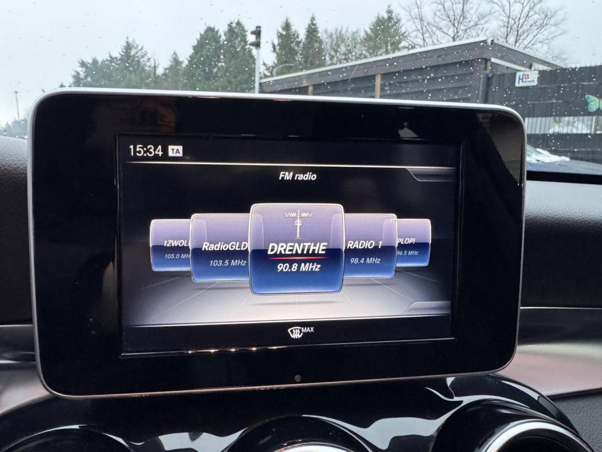 Mercedes-Benz C-Klasse Mercedes C-klasse 180 Lease Edition sport interieur lm velg