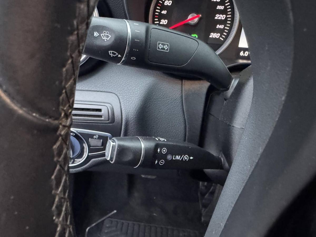 Mercedes-Benz C-Klasse Mercedes C-klasse 180 Lease Edition sport interieur lm velg