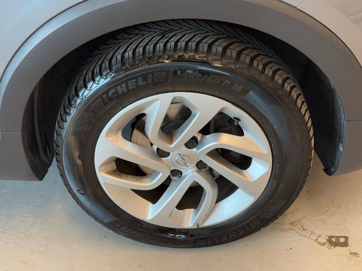 Opel Crossland X Opel Crossland X 1.2 TURBO ONLINE EDITION|CLIMA AIRCO|NAVIGATIE|LM-VELG|CRUISE CONTROL|ISOFIX|2eEIGENAAR|98.732 km NAP|nwe D-RIEM!