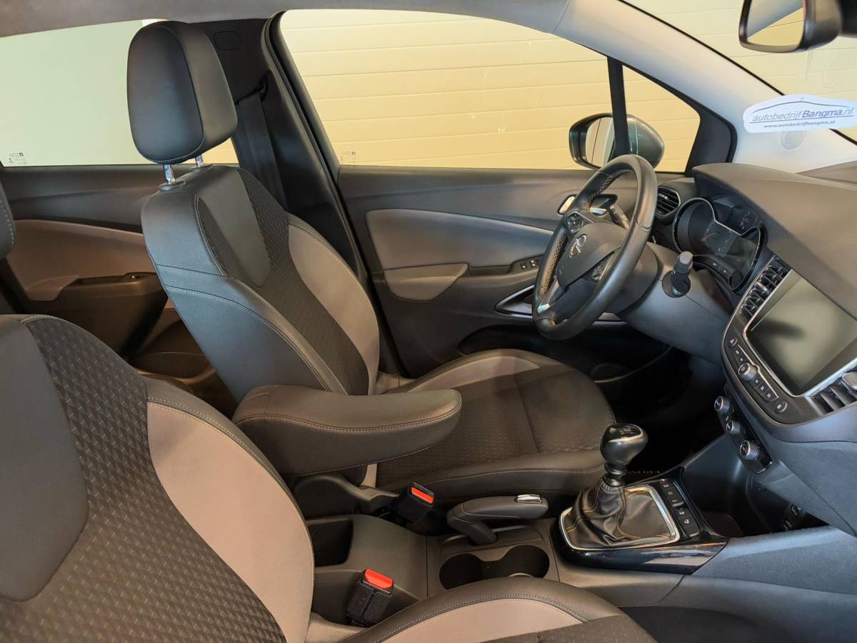 Opel Crossland X Opel Crossland X 1.2 TURBO ONLINE EDITION|CLIMA AIRCO|NAVIGATIE|LM-VELG|CRUISE CONTROL|ISOFIX|2eEIGENAAR|98.732 km NAP|nwe D-RIEM!