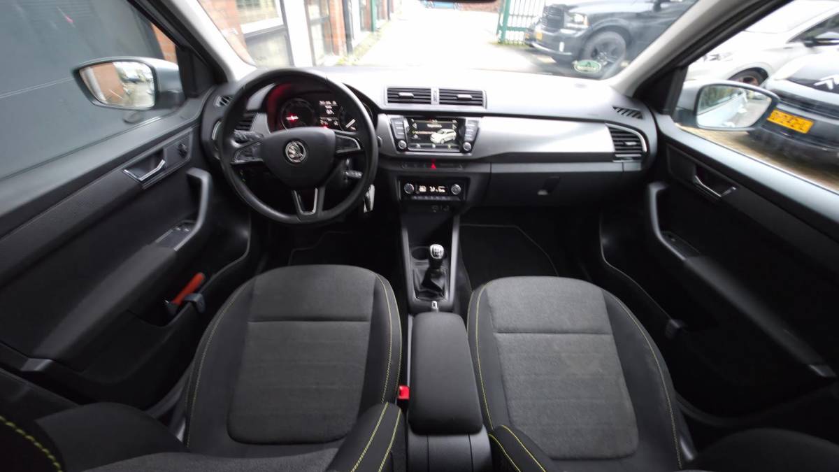Škoda Fabia Skoda Fabia Combi 1.0 Business Edition I stoel verw I Navi I Ruimte I