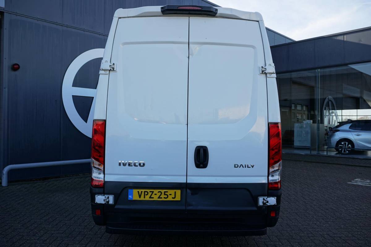 Iveco Daily Iveco Daily 35S12V 2.3 352 H2