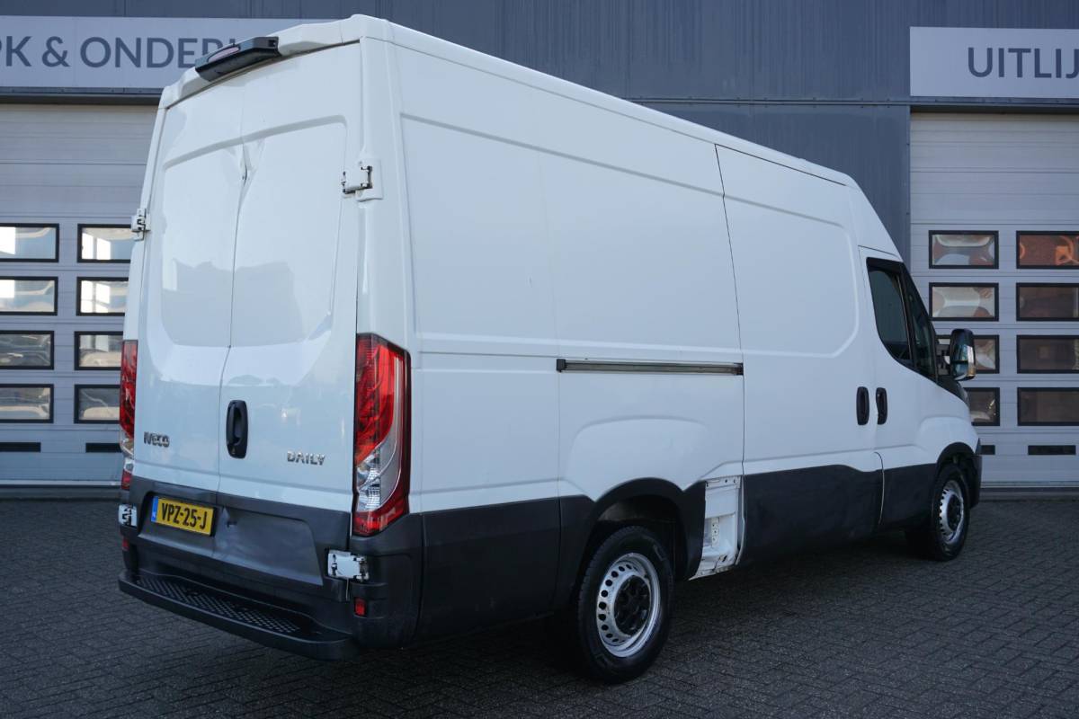 Iveco Daily Iveco Daily 35S12V 2.3 352 H2