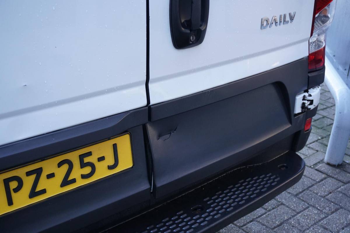 Iveco Daily Iveco Daily 35S12V 2.3 352 H2