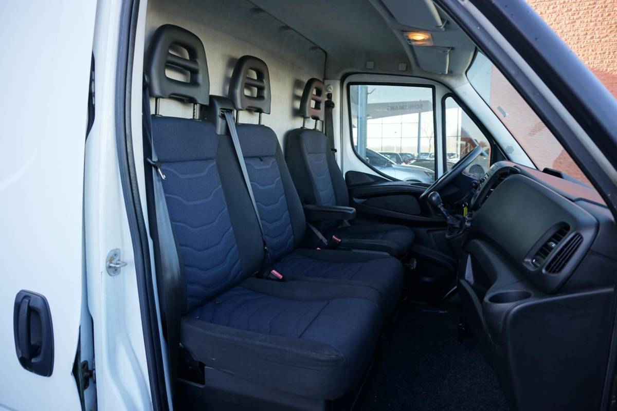 Iveco Daily Iveco Daily 35S12V 2.3 352 H2
