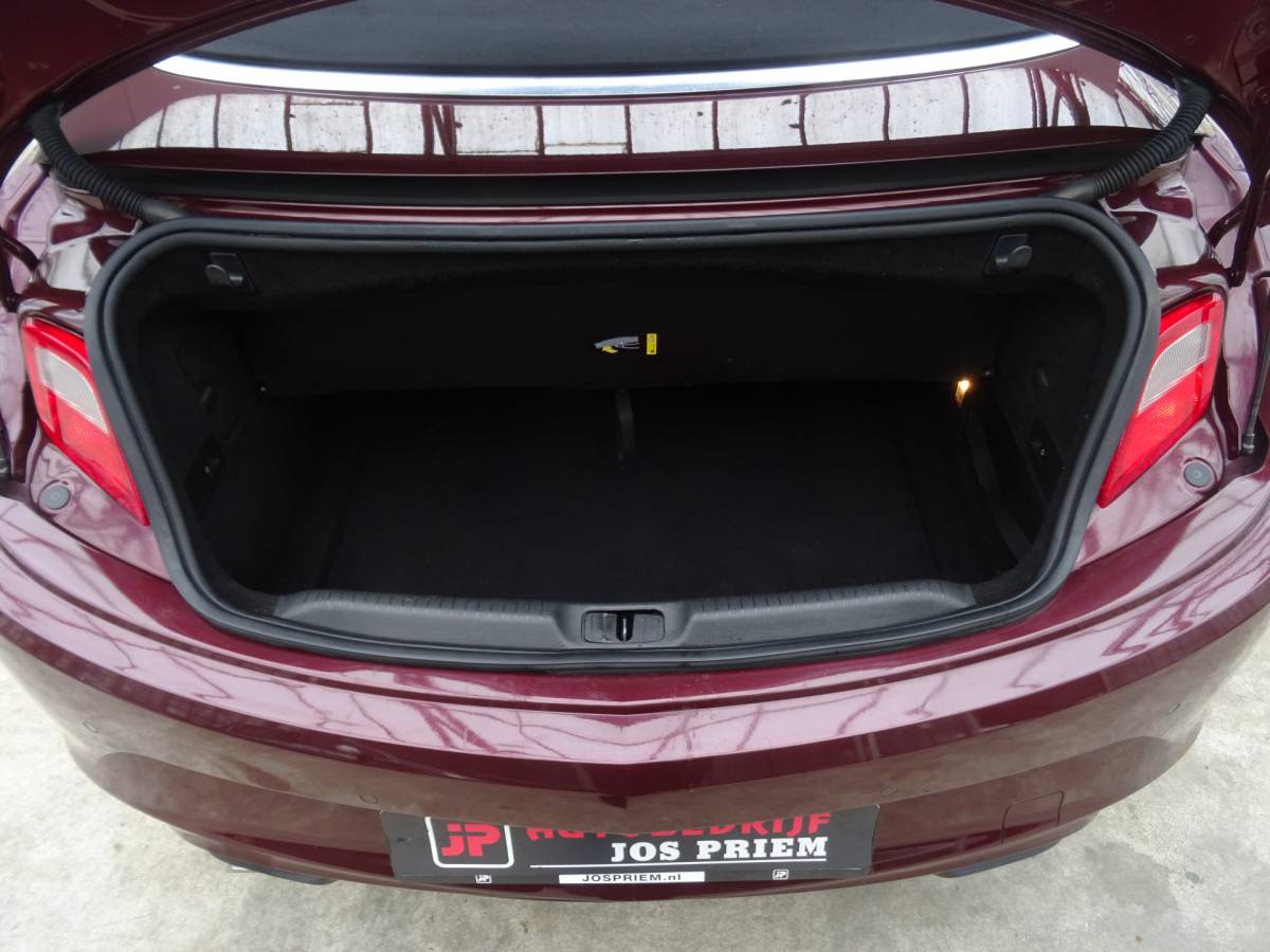 Opel Cascada Opel Cascada 1.4 Turbo ecoFLEX Cosmo * 19 INCH * NAVIGATIE !!