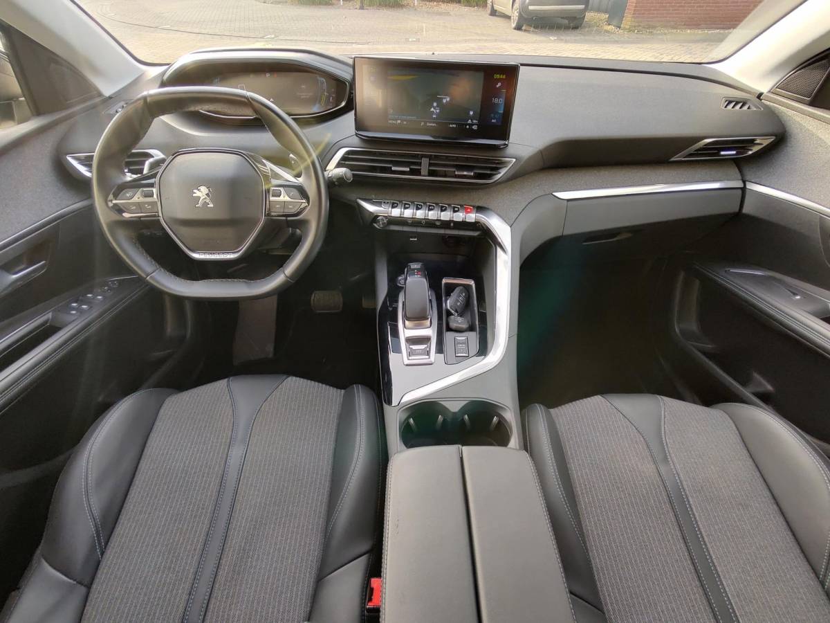 Peugeot 3008 Peugeot 3008 1.6 HYbrid 225 Allure Pack Business Adap-Cruise Navi Camera Led
