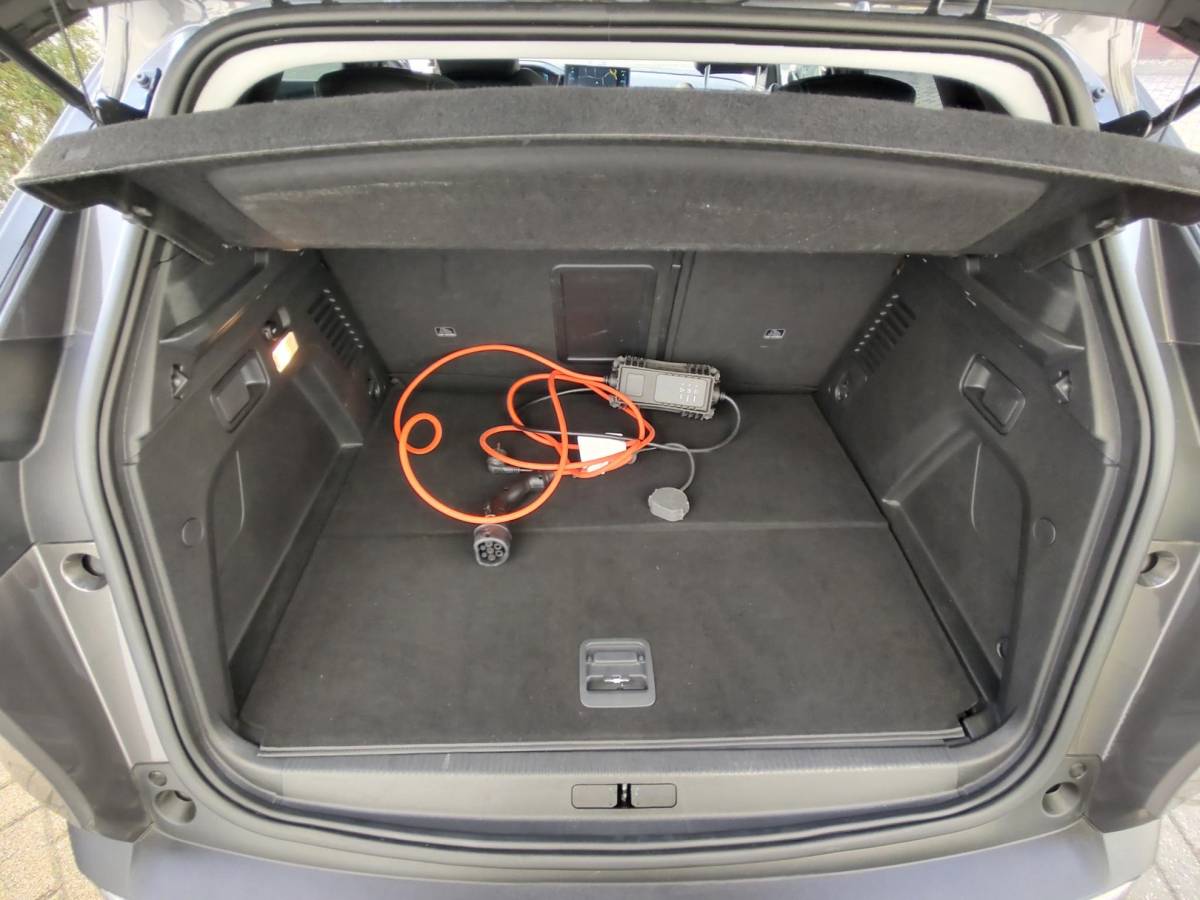 Peugeot 3008 Peugeot 3008 1.6 HYbrid 225 Allure Pack Business Trekhaak Camera Navigatie Led