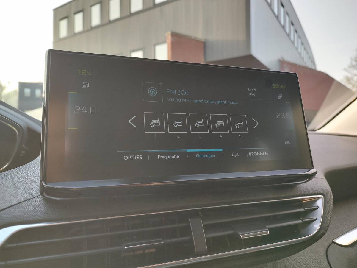 Peugeot 3008 Peugeot 3008 1.6 HYbrid 225 Allure Pack Business Trekhaak Camera Navigatie Led