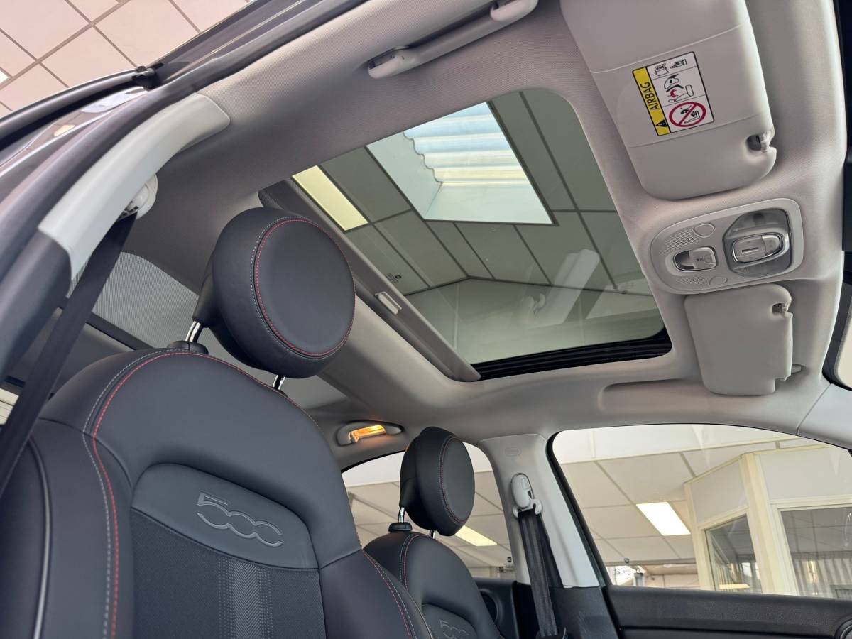 Fiat 500X Fiat 500 X 1.5 Hybrid Dolcevita Special Edition |Full Led|Pano|Camera|Keyless|Dab|Half leder|