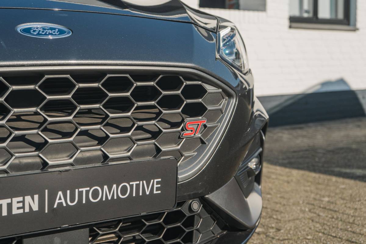 Ford Focus Ford Focus Wagon 2.3 EcoBoost ST-3 PERFORMANCE / Virtual / Full options!