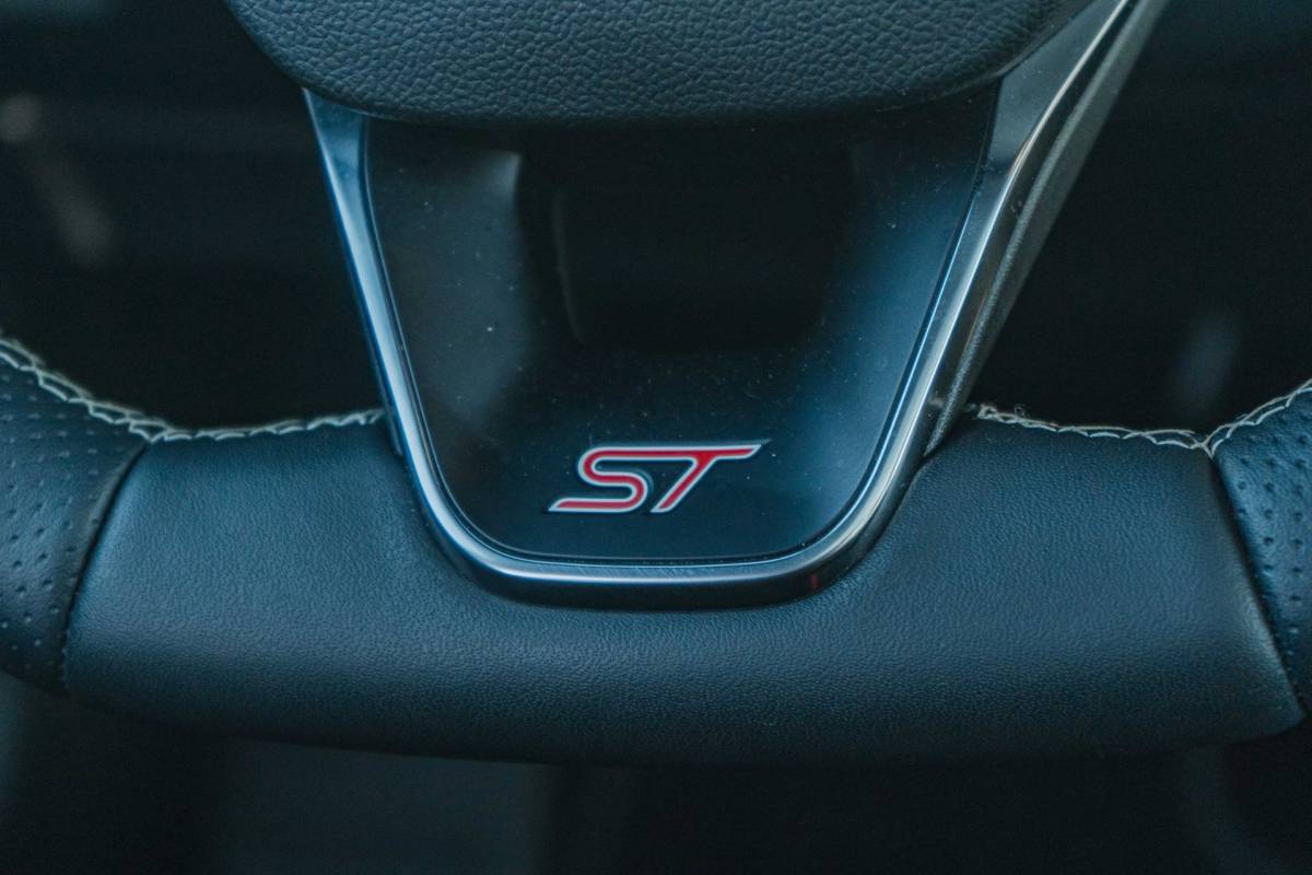 Ford Focus Ford Focus Wagon 2.3 EcoBoost ST-3 PERFORMANCE / Virtual / Full options!