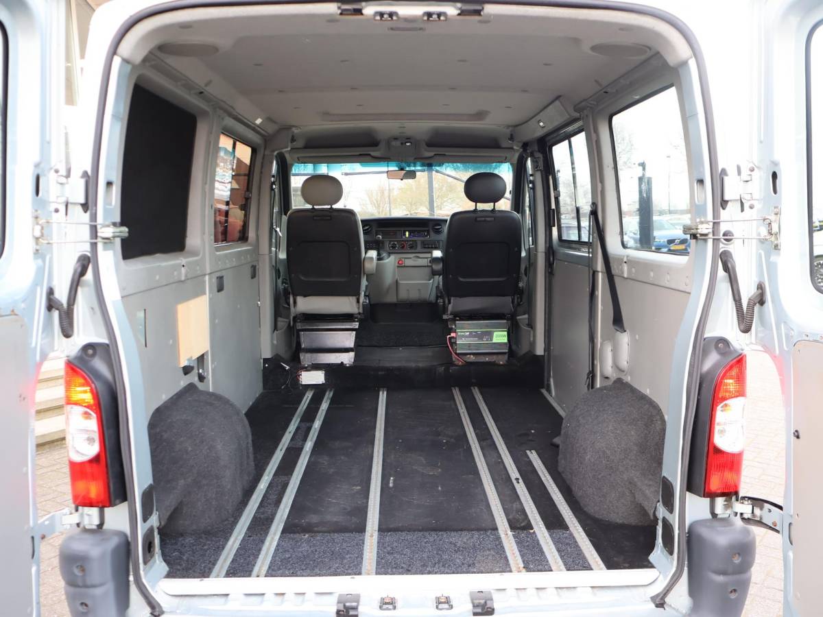 Renault Master Renault Master T28 2.5 dCi 100 PK AUTOMAAT *MARGE* + STANDKACHEL | TREKHAAK