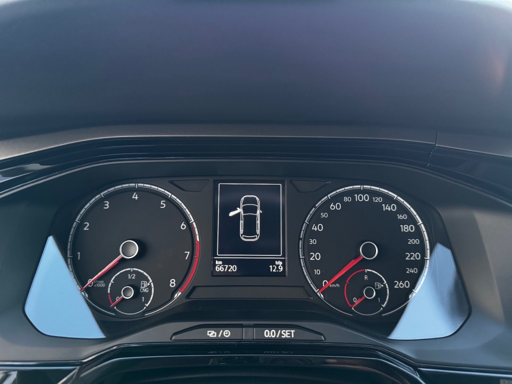 Volkswagen Polo Volkswagen Polo 1.0 TGI COMF.L. BUS.  CNG / CARPLAY / NAVI / ADAP. CRUISECONTROL / LED / DEALERONDERHOUDEN!