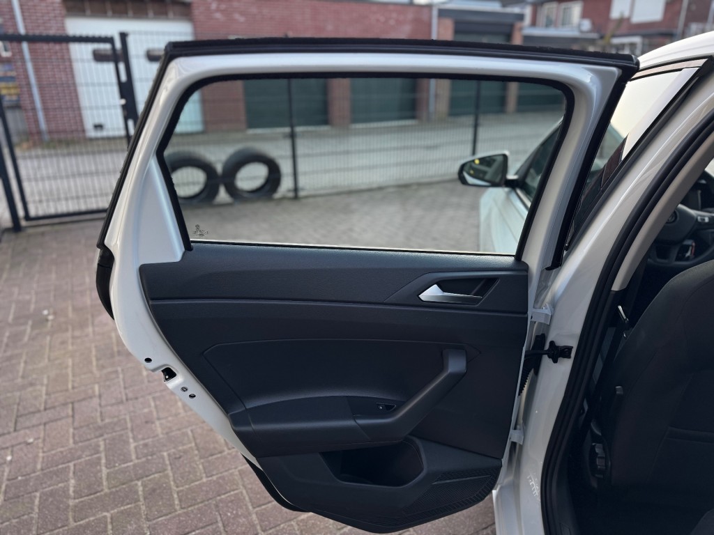 Volkswagen Polo Volkswagen Polo 1.0 TGI COMF.L. BUS.  CNG / CARPLAY / NAVI / ADAP. CRUISECONTROL / LED / DEALERONDERHOUDEN!