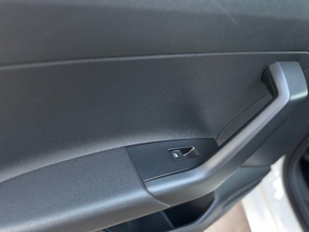 Volkswagen Polo Volkswagen Polo 1.0 TGI COMF.L. BUS.  CNG / CARPLAY / NAVI / ADAP. CRUISECONTROL / LED / DEALERONDERHOUDEN!