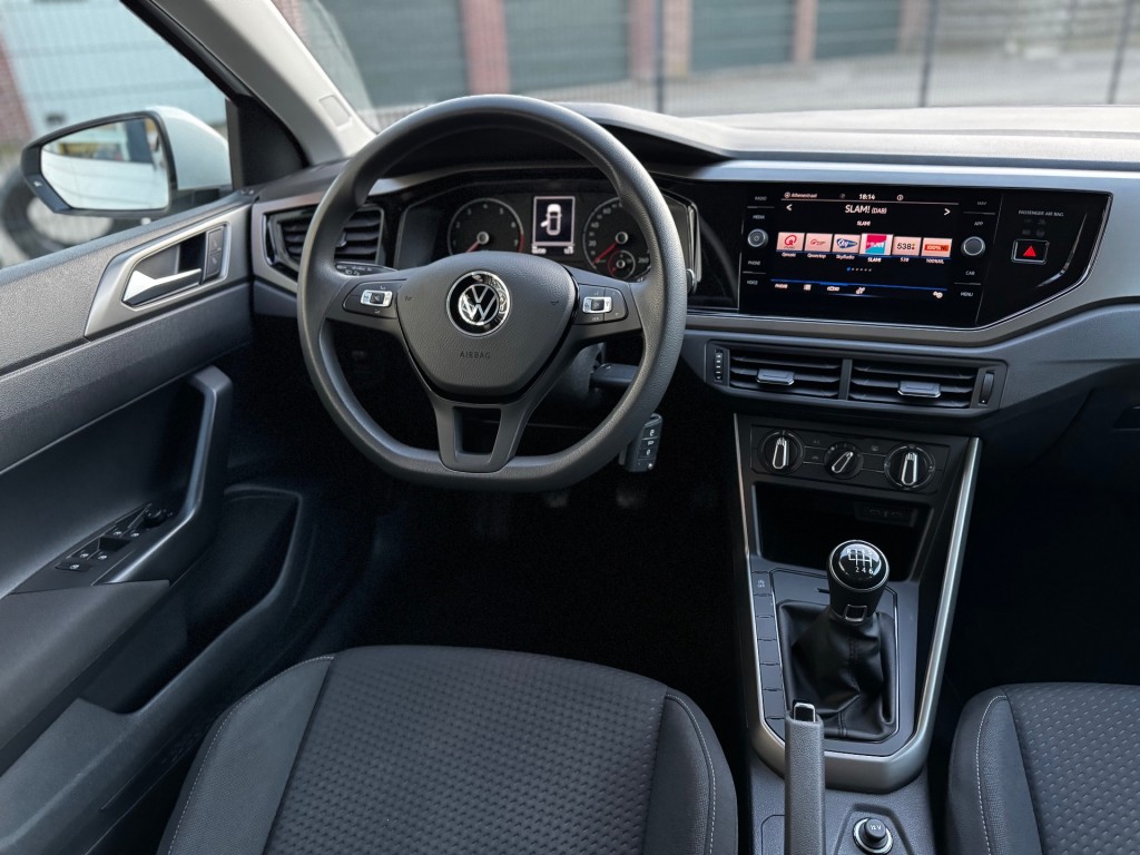 Volkswagen Polo Volkswagen Polo 1.0 TGI COMF.L. BUS.  CNG / CARPLAY / NAVI / ADAP. CRUISECONTROL / LED / DEALERONDERHOUDEN!