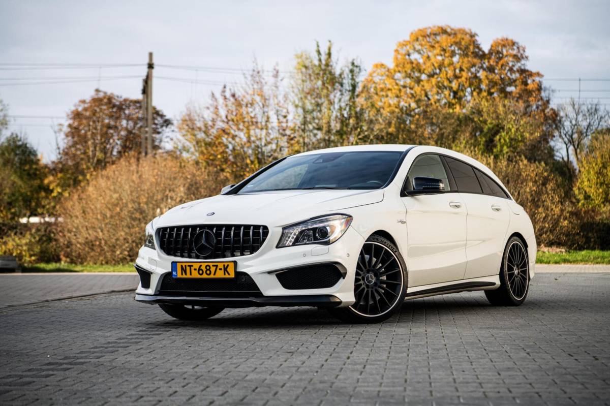 Mercedes-Benz CLA Mercedes CLA 45 AMG 361PK Shooting Brake 4MATIC Xenon Navi Stoelverwarming