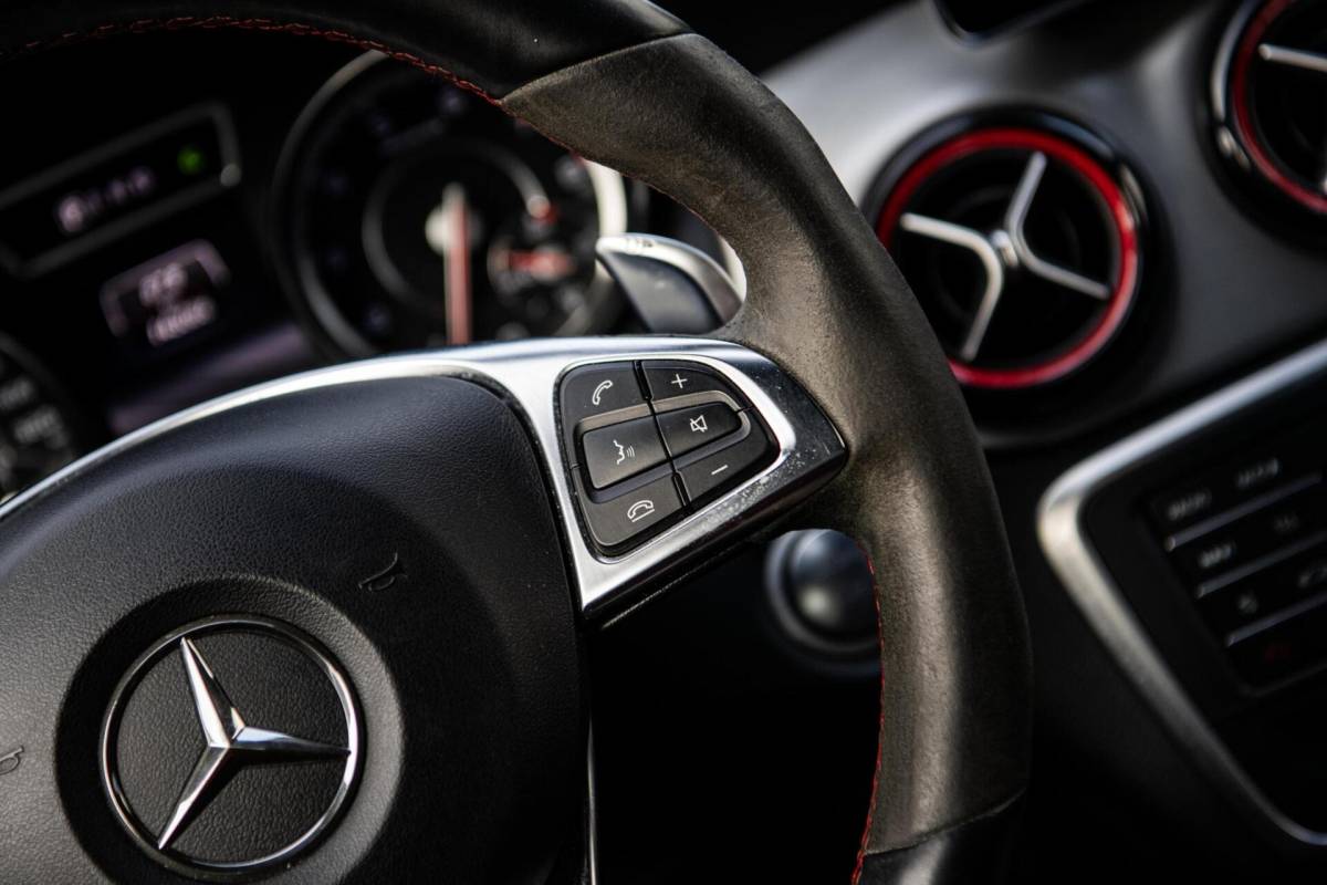 Mercedes-Benz CLA Mercedes CLA 45 AMG 361PK Shooting Brake 4MATIC Xenon Navi Stoelverwarming