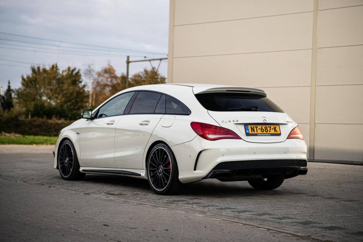Mercedes-Benz CLA Mercedes CLA 45 AMG 361PK Shooting Brake 4MATIC Xenon Navi Stoelverwarming