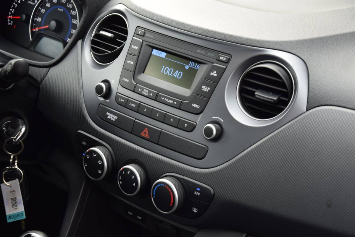 Hyundai i10 Hyundai I10 1.0i Comfort 2018 Cruise control Airco