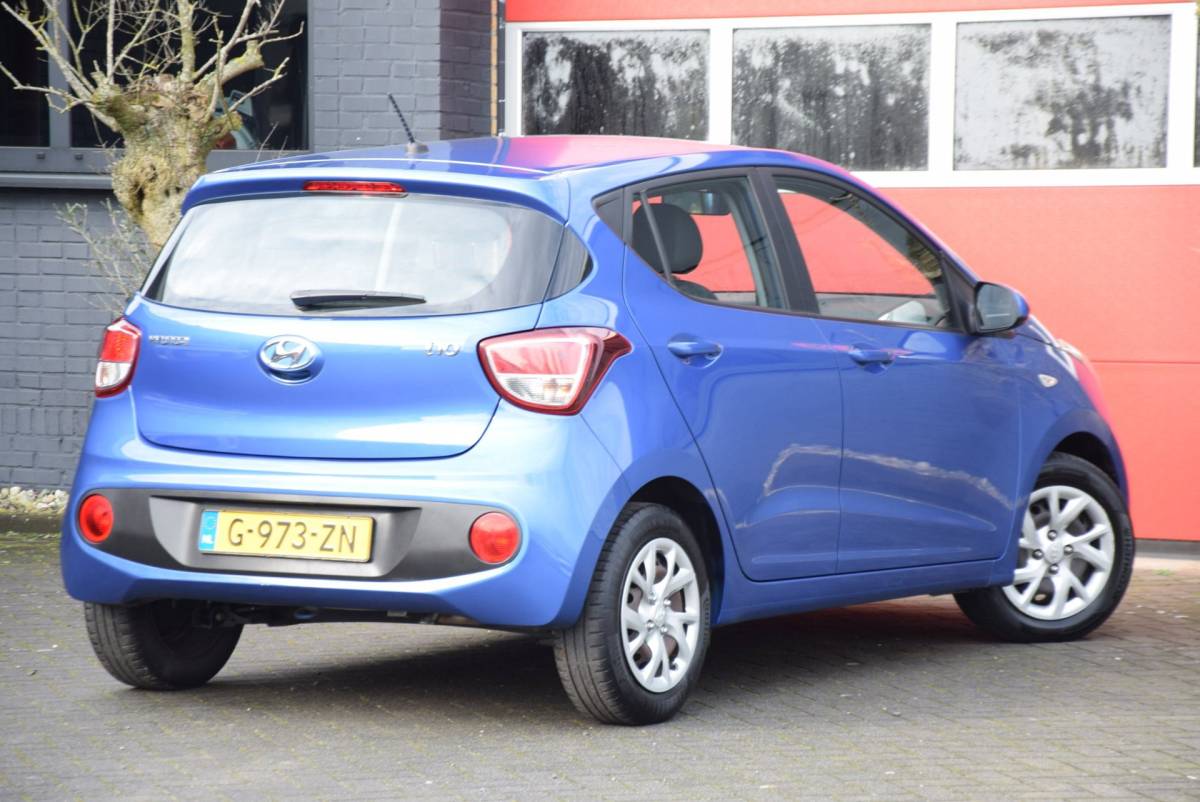 Hyundai i10 Hyundai I10 1.0i Comfort 2018 Cruise control Airco