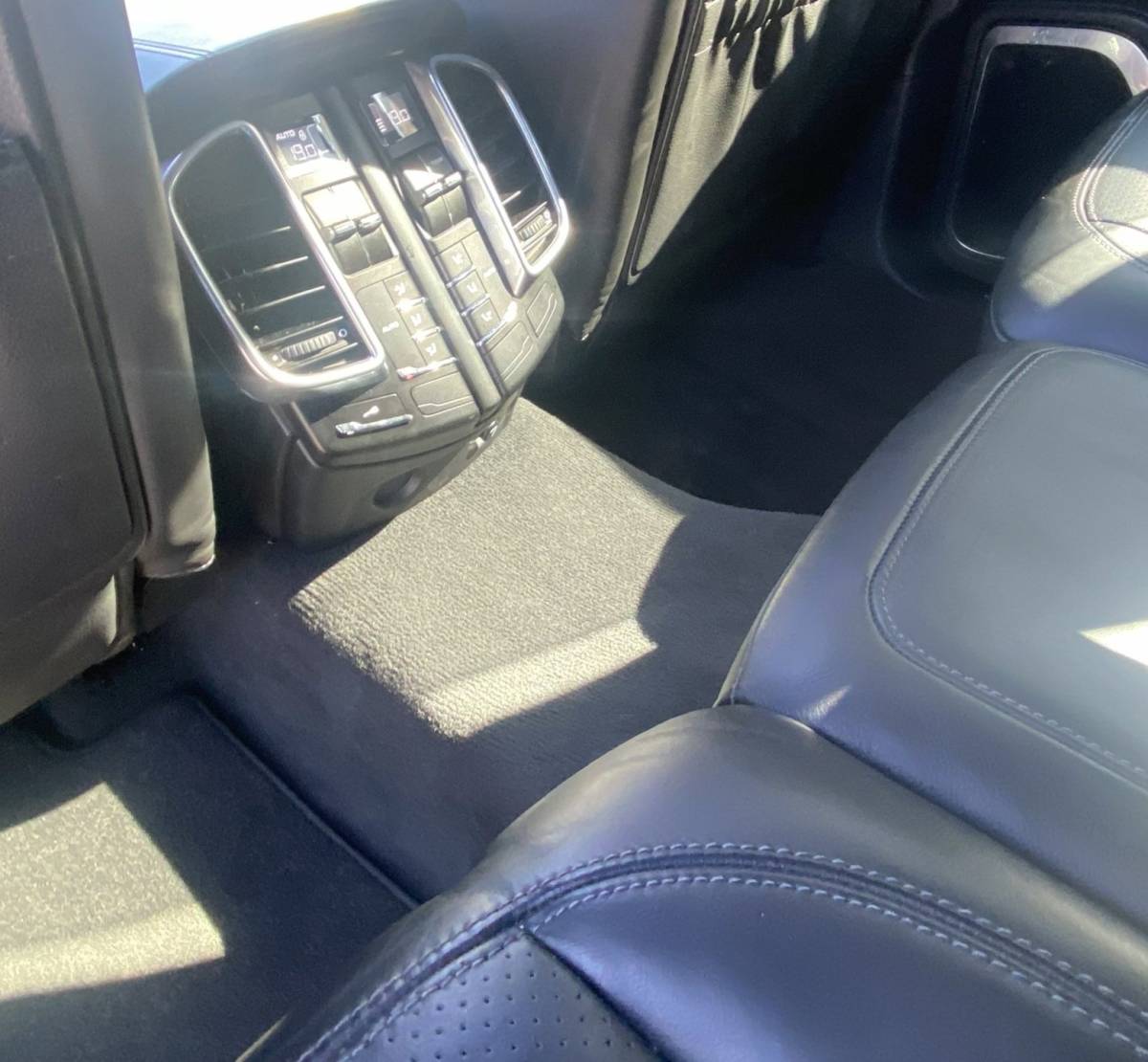 Porsche Cayenne Porsche Cayenne 4.8 S/ Luchtvering/ Kleppensysteem/ Limited ed./ 100% onderhouden