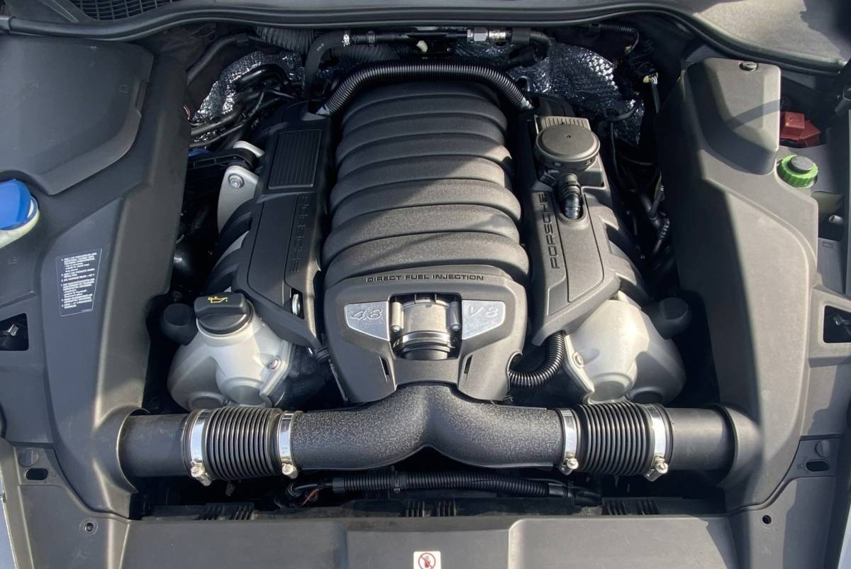 Porsche Cayenne Porsche Cayenne 4.8 S/ Luchtvering/ Kleppensysteem/ Limited ed./ 100% onderhouden
