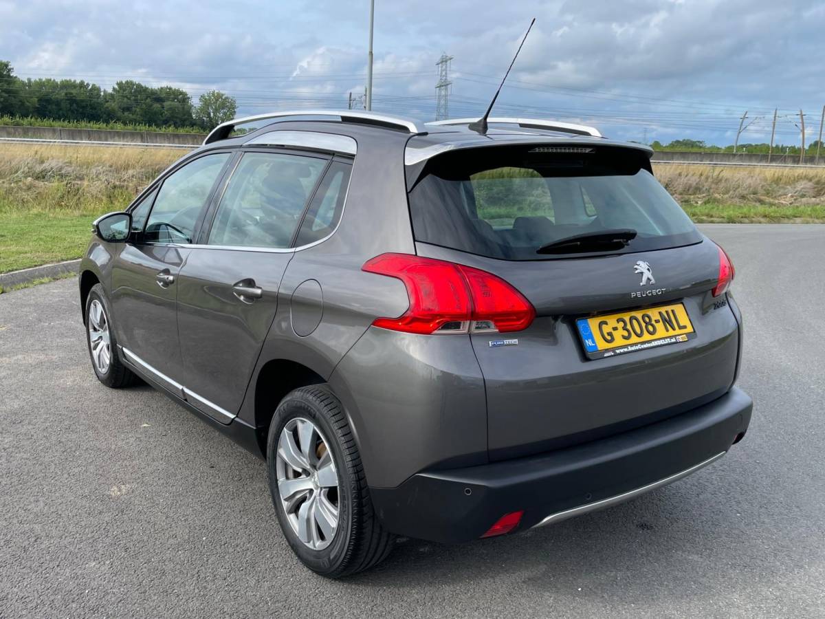 Peugeot 2008 Peugeot 2008 1.2 PureTech Active, Cruise, Pdc, Navi, Lmv, Half leder, Climate control, Goed oh, Mooie kmstand!