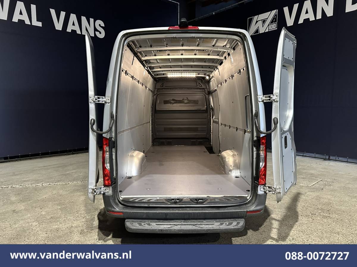 Mercedes-Benz Sprinter Mercedes-Benz Sprinter 314 CDI 143pk L3H2 Euro6 Airco | Camera | Navigatie | Apple Carplay | Android Auto Parkeersensoren