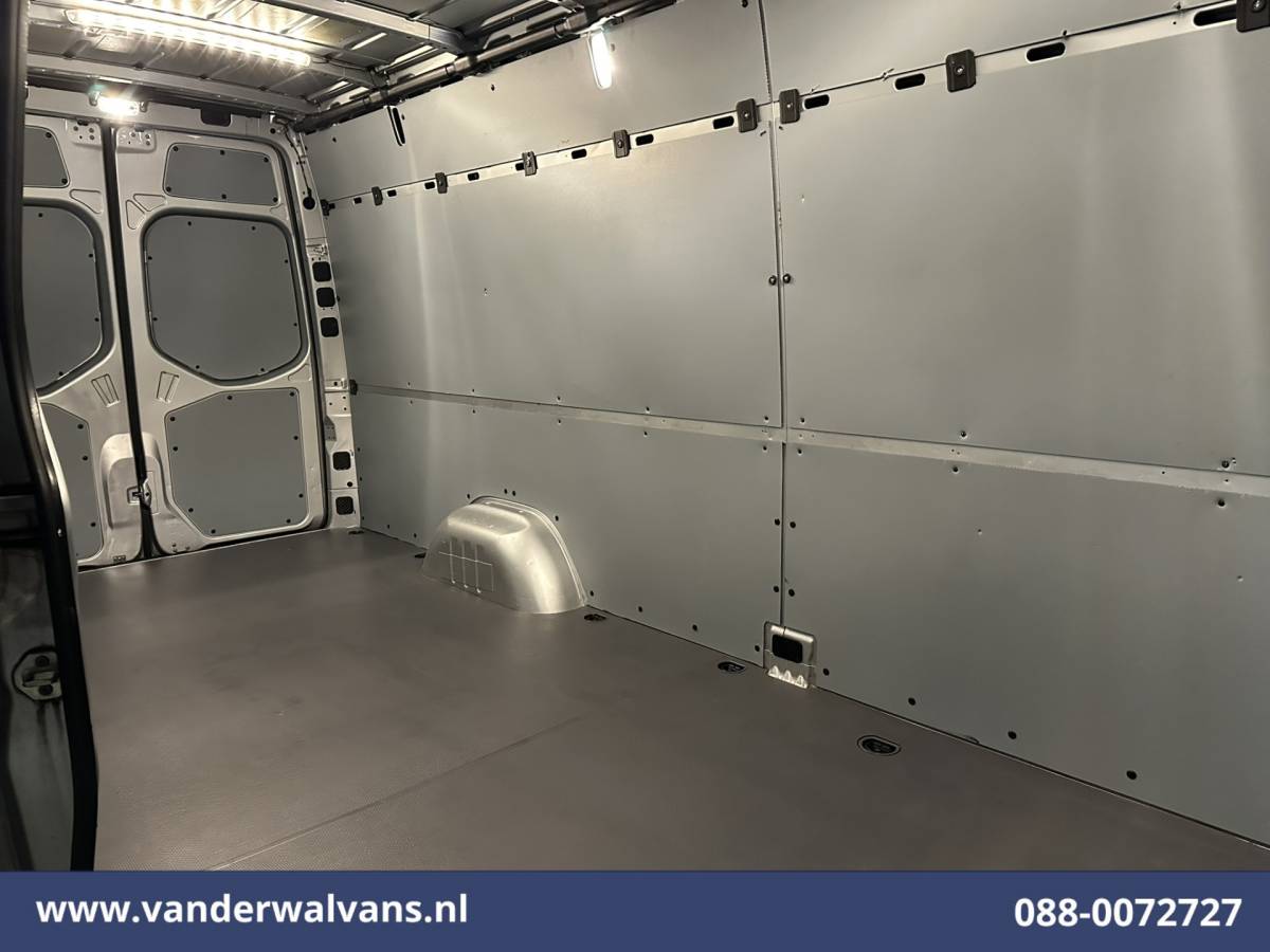 Mercedes-Benz Sprinter Mercedes-Benz Sprinter 314 CDI 143pk L3H2 Euro6 Airco | Camera | Navigatie | Apple Carplay | Android Auto Parkeersensoren