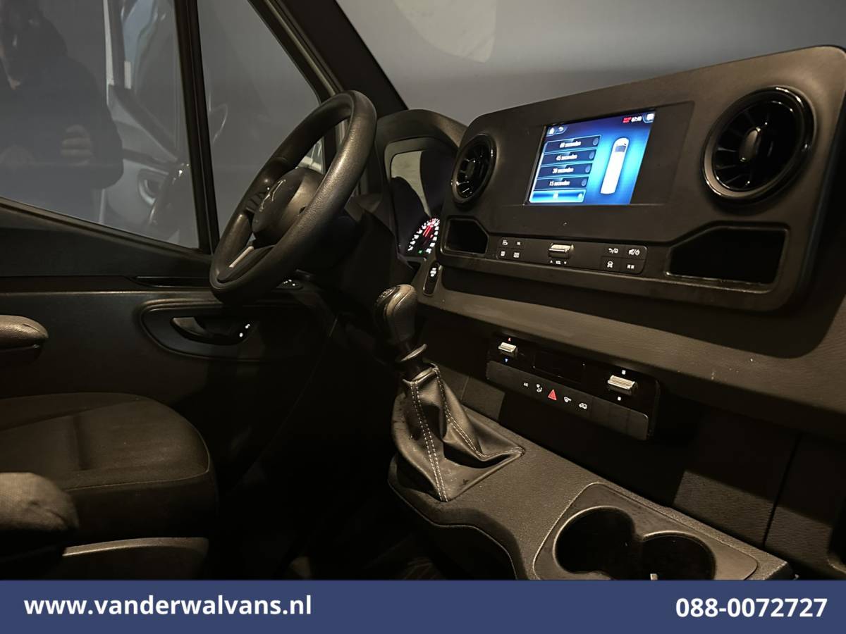 Mercedes-Benz Sprinter Mercedes-Benz Sprinter 314 CDI 143pk L3H2 Euro6 Airco | Camera | Navigatie | Apple Carplay | Android Auto Parkeersensoren