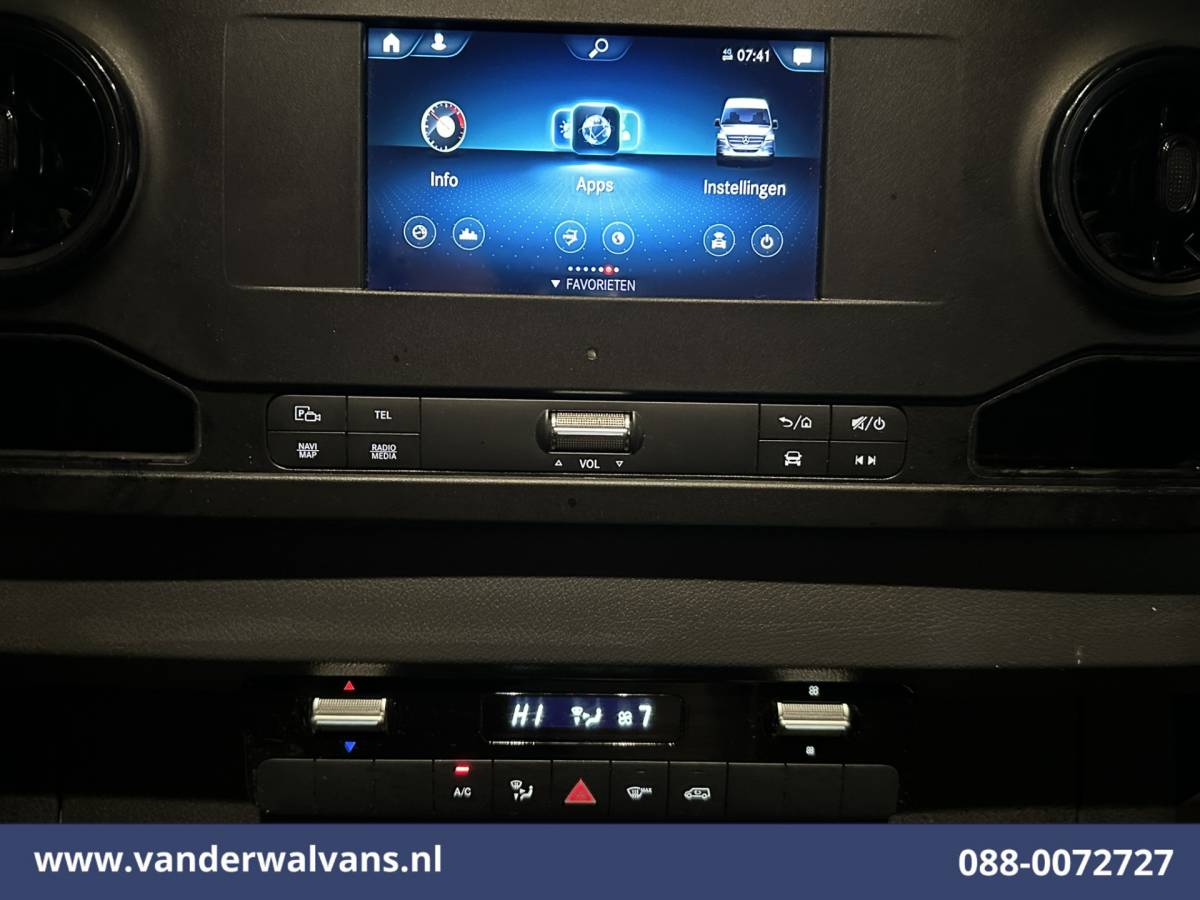 Mercedes-Benz Sprinter Mercedes-Benz Sprinter 314 CDI 143pk L3H2 Euro6 Airco | Camera | Navigatie | Apple Carplay | Android Auto Parkeersensoren