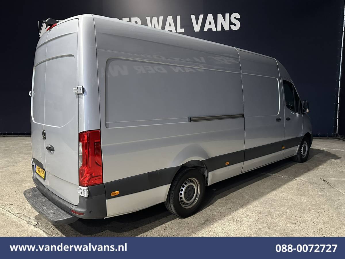Mercedes-Benz Sprinter Mercedes-Benz Sprinter 314 CDI 143pk L3H2 Euro6 Airco | Camera | Navigatie | Apple Carplay | Android Auto Parkeersensoren