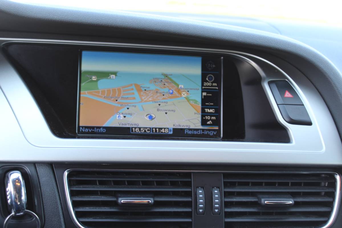 Audi A4 Audi A4 Avant 3.2 FSI quattro