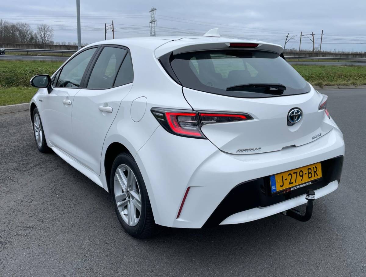 Toyota Corolla Toyota Corolla 1.8 Hybrid Business, Aut, Trekhaak, Acc, Cam, Carplay, Geen import, Nap, Volledig oh!