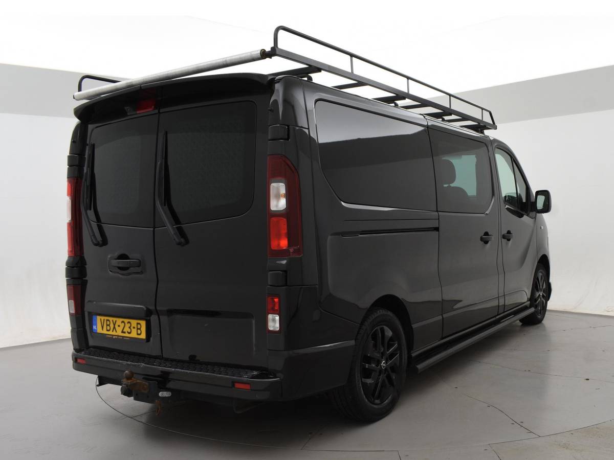 Opel Vivaro Opel Vivaro 1.6 CDTI 145 PK DUBBEL CAB. IRMSCHER GT 058/100 + 2 SCHUIFDEUREN | LEDER | CAMERA | STOELVERW. | TREKHAAK 2000 KG