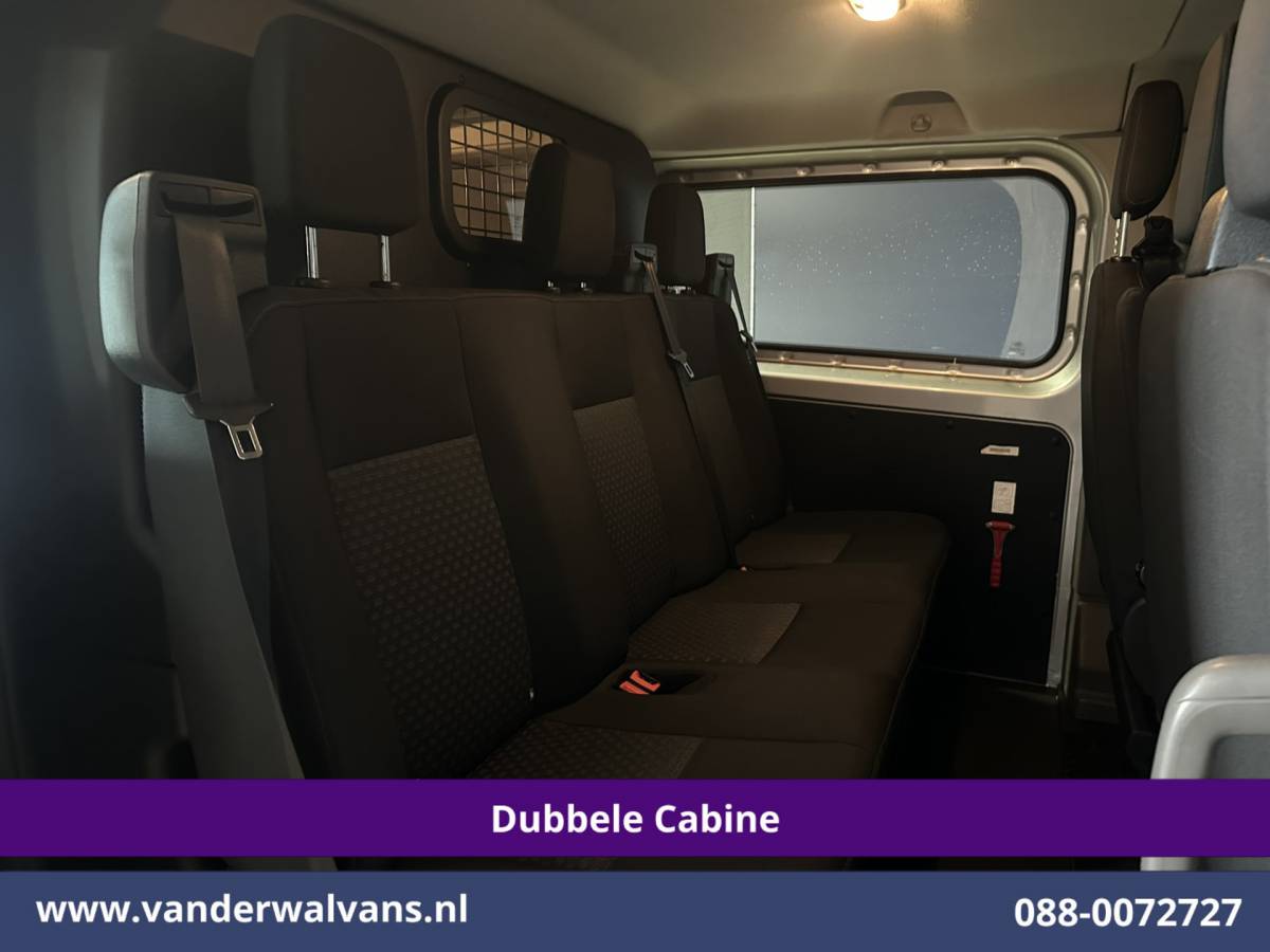 Ford Transit Custom Ford Transit Custom 2.0 TDCI 131pk L2H1 Dubbele Cabine Euro6 Airco | 6-Zits | LED | Cruisecontrol | Verwarmde voorruit Parkeersensoren, Dakdragers, 2800kg trekvermogen