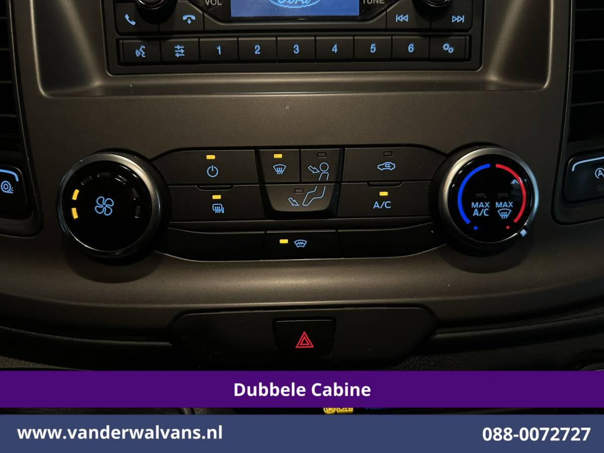Ford Transit Custom Ford Transit Custom 2.0 TDCI 131pk L2H1 Dubbele Cabine Euro6 Airco | 6-Zits | LED | Cruisecontrol | Verwarmde voorruit Parkeersensoren, Dakdragers, 2800kg trekvermogen