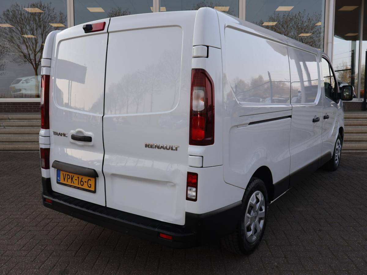 Renault Trafic Renault Trafic 2.0 dCi 130 T30 WORK EDITION + APPLE CARPLAY | LED | CRUISE | CLIMATE CONTROL