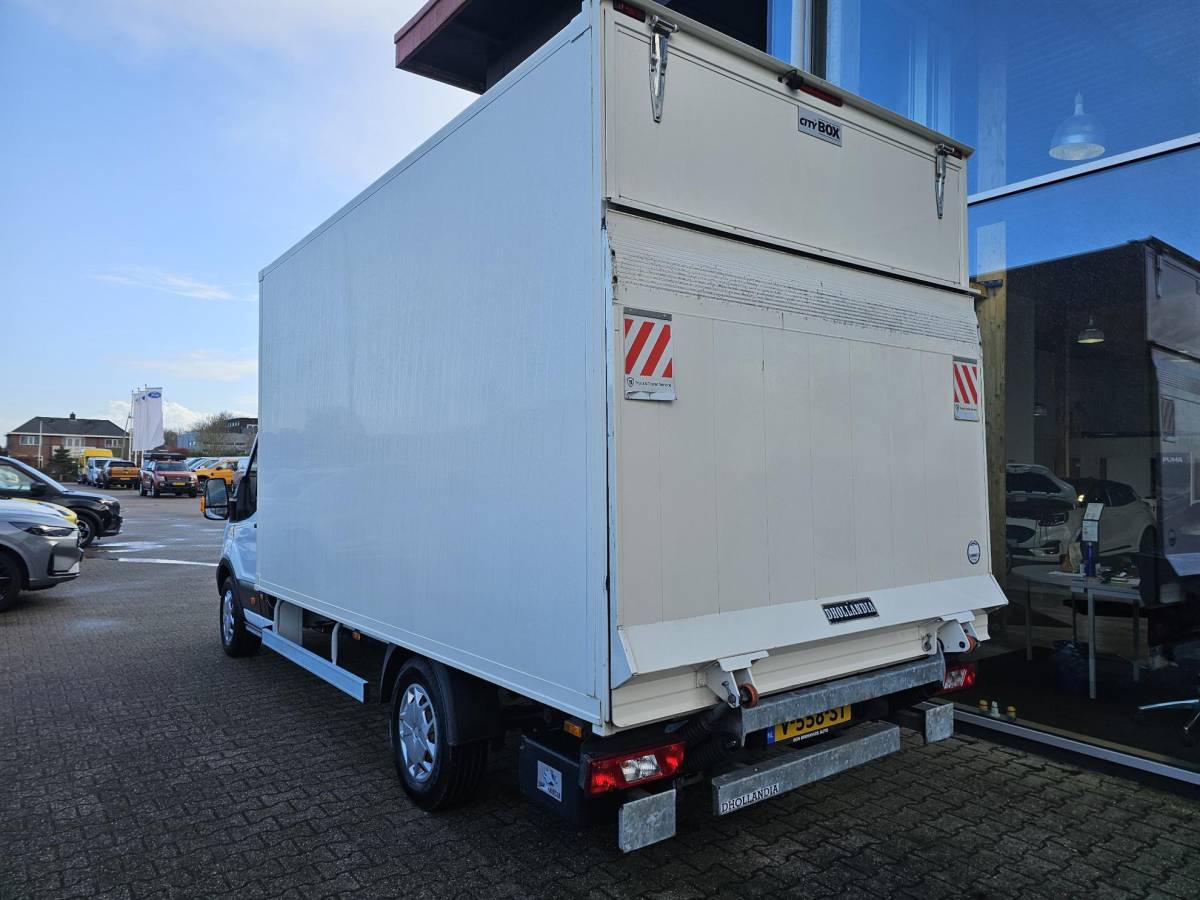 Ford Transit Ford Transit 350 2.0 TDCI 170 PK L4H1 | Bakwagen met Laadklep en Zijdeur 4,10 x 2,20 x 2,20 (l-b-h-  | Zéér nette auto | B-rijbewijs