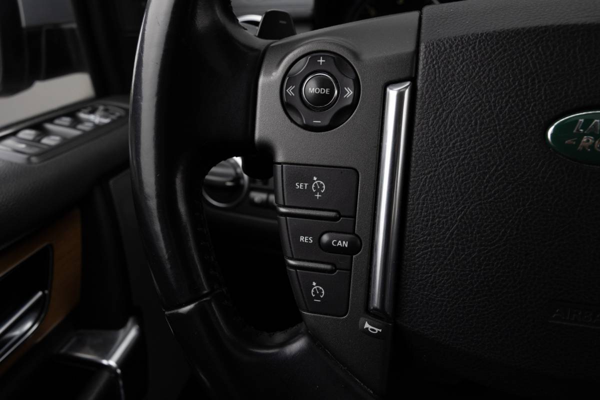 Land Rover Discovery Land Rover Discovery 3.0 V6 HSE | GRIJS KENTEKEN | H&K SOUND | TREKHAAK | LEDER