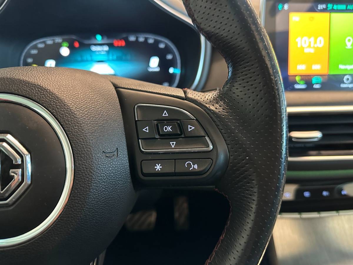 MG EHS MG EHS 1.5 TGDI Luxury Plug-In HYBRIDE|PANO|AIRCO|ADAPTIVE CRUISE CONTROL|360* CAMERA|AUTOMAAT|STOELVERWARMING|AMBIENT LIGHTING
