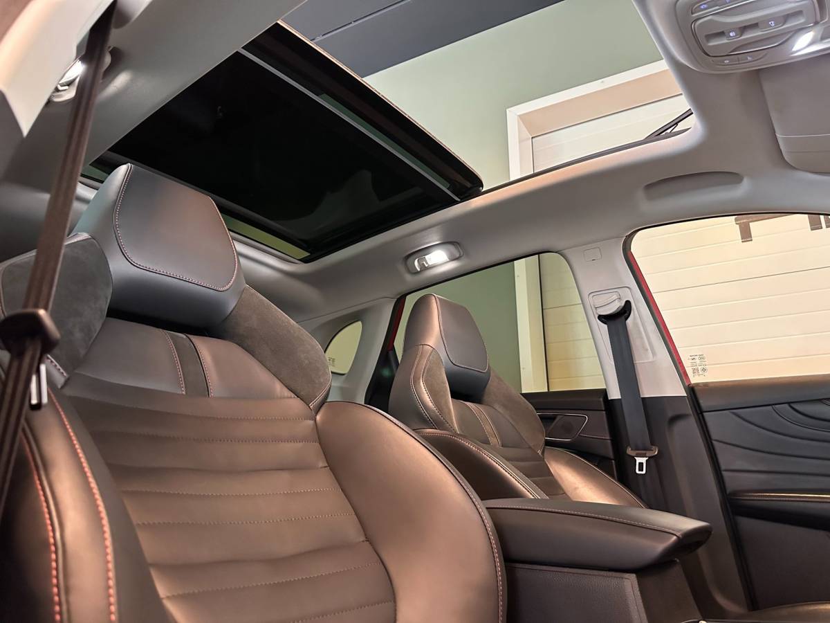 MG EHS MG EHS 1.5 TGDI Luxury Plug-In HYBRIDE|PANO|AIRCO|ADAPTIVE CRUISE CONTROL|360* CAMERA|AUTOMAAT|STOELVERWARMING|AMBIENT LIGHTING