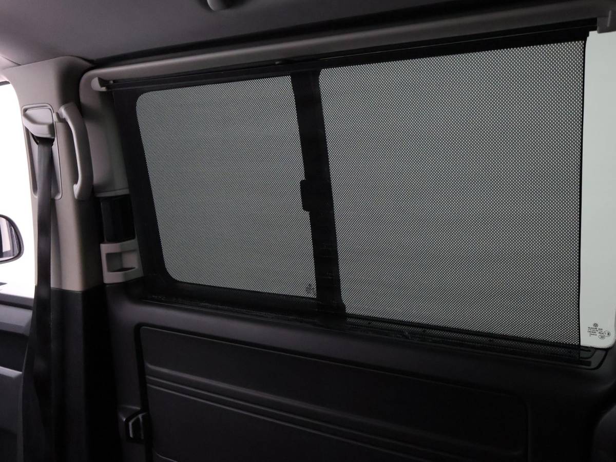 Volkswagen Transporter Volkswagen Transporter CARAVELLE 2.0 TDI DSG ROLSTOEL LIFT EURO 6 + STANDKACHEL | 18 INCH | CAMERA | CARPLAY | LED | STOELVERW.