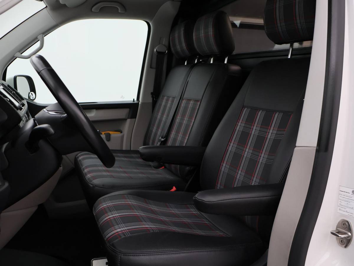 Volkswagen Transporter Volkswagen Transporter 2.0 TDI 150 PK DSG AUT. L1H1 HIGHLINE + CARPLAY | ADAPTIVE CRUISE | TREKHAAK | LMV