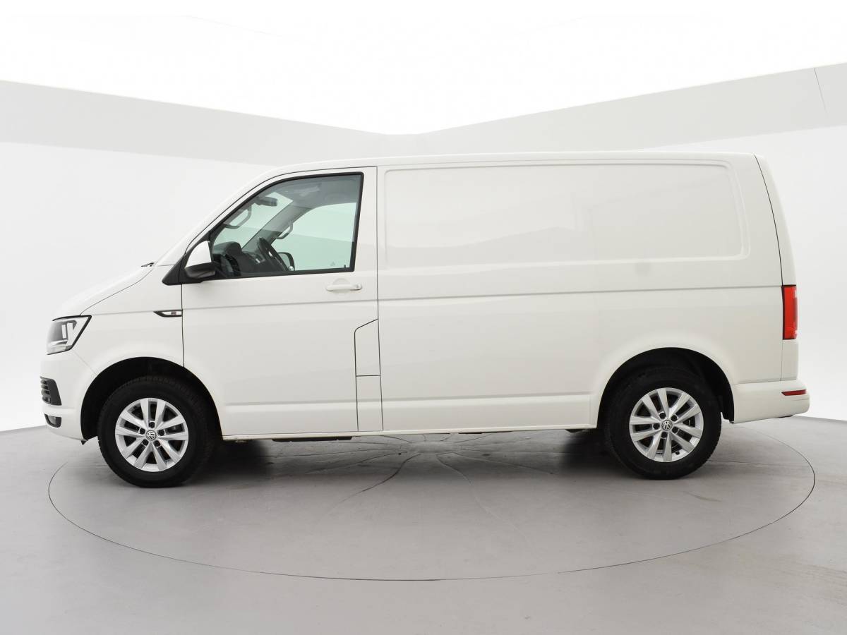 Volkswagen Transporter Volkswagen Transporter 2.0 TDI 150 PK DSG AUT. L1H1 HIGHLINE + CARPLAY | ADAPTIVE CRUISE | TREKHAAK | LMV