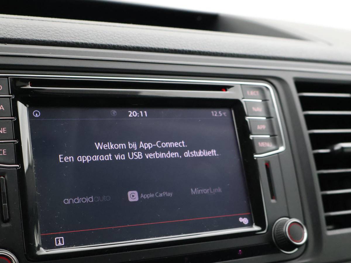 Volkswagen Transporter Volkswagen Transporter 2.0 TDI 150 PK DSG AUT. L1H1 HIGHLINE + CARPLAY | ADAPTIVE CRUISE | TREKHAAK | LMV